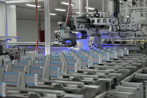 全球“缺芯”浪潮下，回望王傳福的“不務(wù)正業(yè)” 一場被驗(yàn)證的深遠(yuǎn)布局